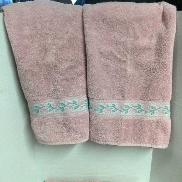 Fieldcrest Vintage 1990’s Pink Floral Strip Towel 6pc Set - Picture 6 of 13